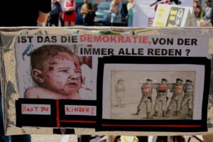 2024-06-08 Hiroshima Mahnwache (35)