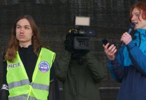 03-P1280283a-Klaus-Nikos-Guenther-und-eine-weitere-Vertreterin-von-FFF